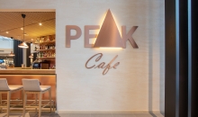 Floorin - Peak Cafe T1 Kaubanduskeskuses