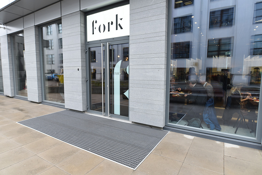 Floorin - Restoran Fork